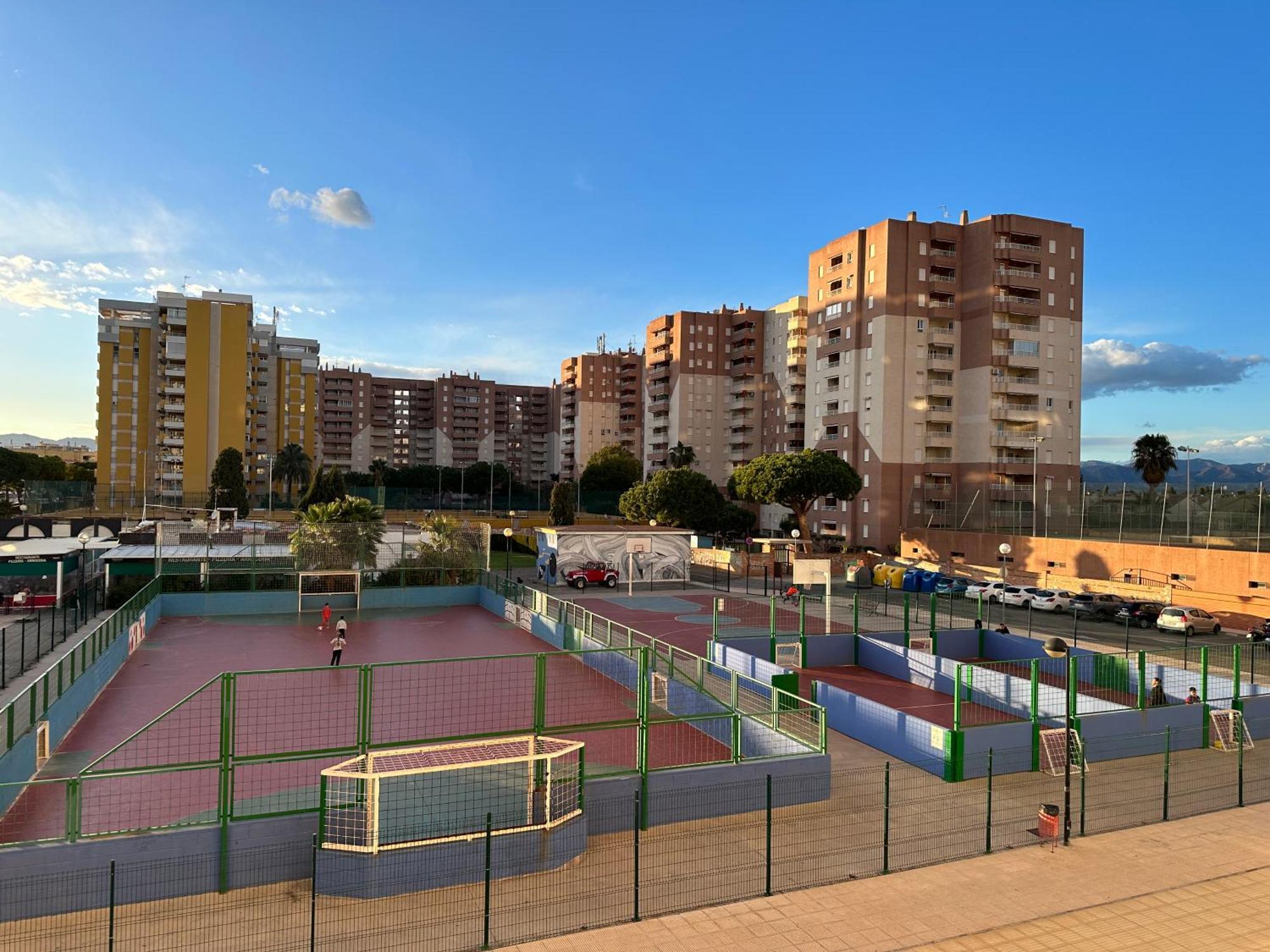 Apartamentos Canet Al Mar. Canet d'En Berenguer Exterior photo